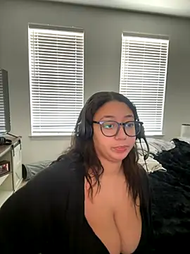 minha baby online show from 11/02/25, 08:25