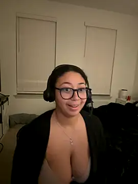 minha baby online show from 11/14/25, 12:25