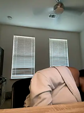 minha baby online show from 11/09/25, 01:59