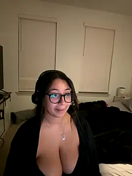 minha baby online show from 11/21/25, 07:29