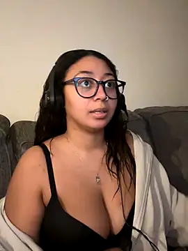 minha baby online show from 12/02/25, 12:11