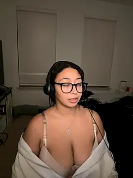 minha baby online show from 11/13/25, 10:30