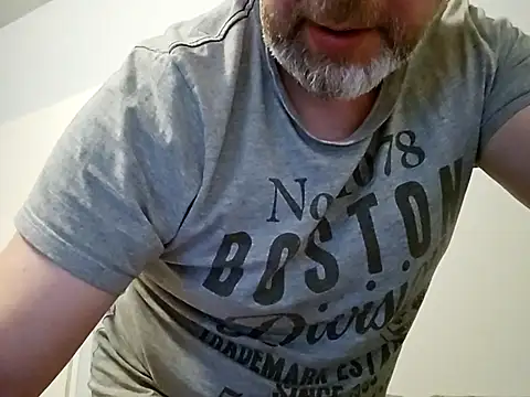 ghost430000 online show from 12/13/25, 09:54