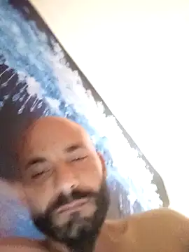 Snapshot of MistedPunt chatting on 11/01/25, 06:51 MistedPunt online show from 11/01/25, 06:51