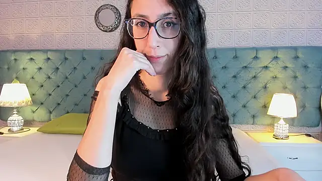 GirafMusic online show from 02/11/26, 01:33