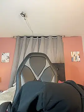 Snapshot of Veronica_Kane chatting on 10/30/25, 02:21 Veronica Kane online show from 10/30/25, 02:21