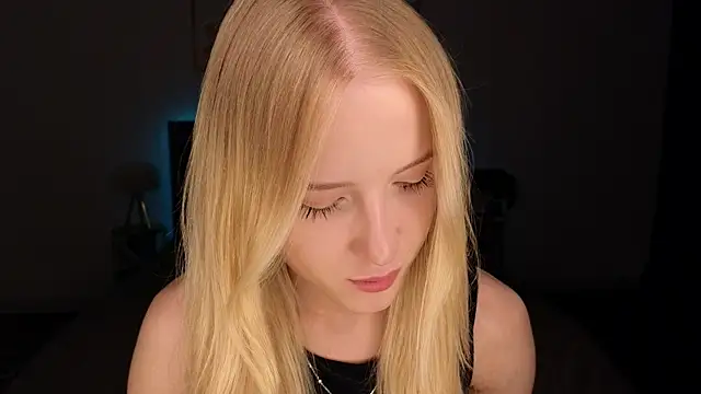 adele armass online show from 06/18/26, 09:31