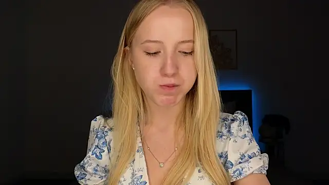 adele armass online show from 06/03/26, 08:46