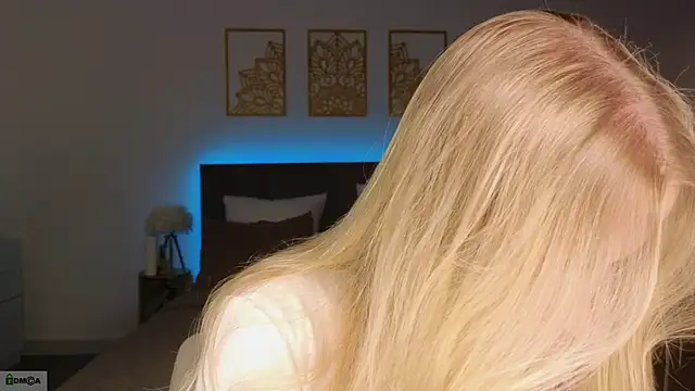 adele armass online show from 03/17/26, 08:56