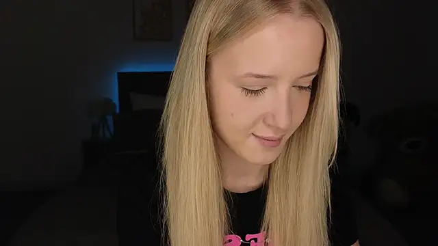 adele armass online show from 04/03/26, 09:21