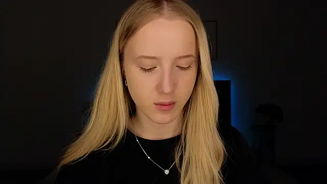 adele armass online show from 05/07/26, 08:45