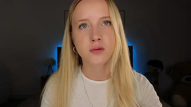 adele armass online show from 03/22/26, 08:10