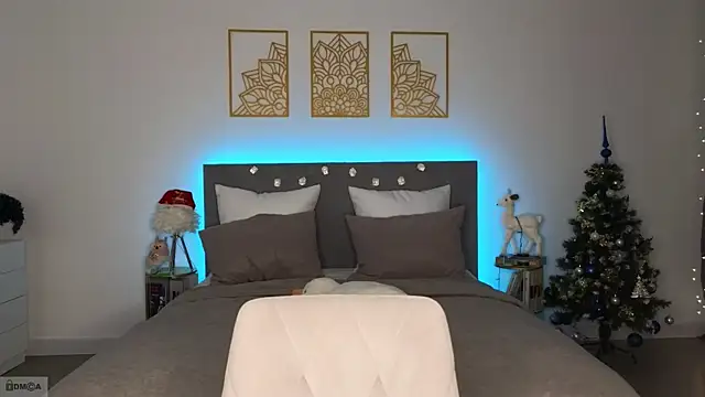 adele armass online show from 12/21/25, 07:59