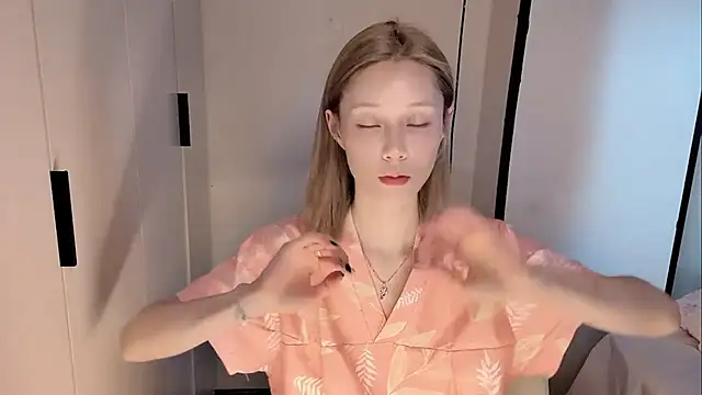 yuyu-33 online show from 02/08/26, 03:48