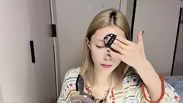 yuyu-33 online show from 03/03/26, 12:50