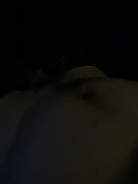 Snapshot of DGKdc chatting on 11/03/25, 01:22 DGKdc online show from 11/03/25, 01:22