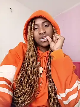 Snapshot of EvonyFoxxx chatting on 06/10/26, 03:19 EvonyFoxxx online show from 06/10/26, 03:19