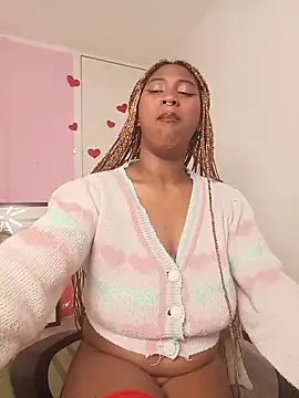 EvonyFoxxx online show from 03/18/26, 11:16