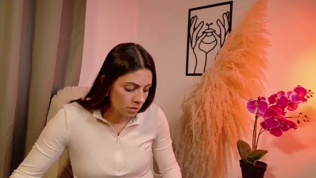 SeleneNova online show from 03/17/26, 07:28