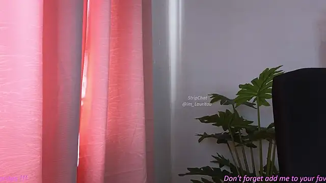 Snapshot of BabyLauritaa chatting on 06/27/26, 08:04 BabyLauritaa online show from 06/27/26, 08:04