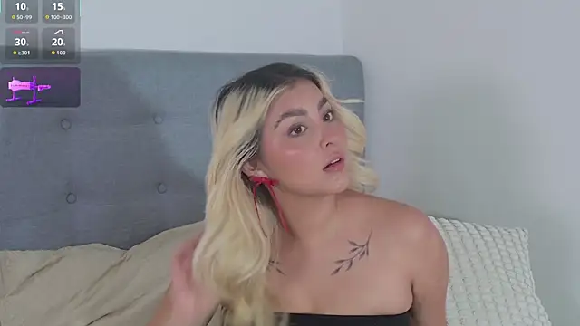 Elina Hills online show from 12/19/25, 02:52