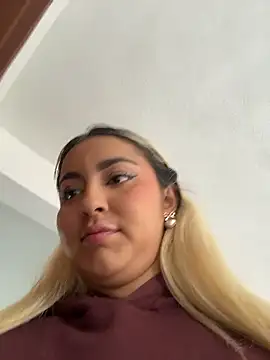 Elina Hills online show from 01/14/26, 07:06