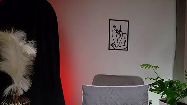 Zara Nova online show from 04/11/26, 01:57