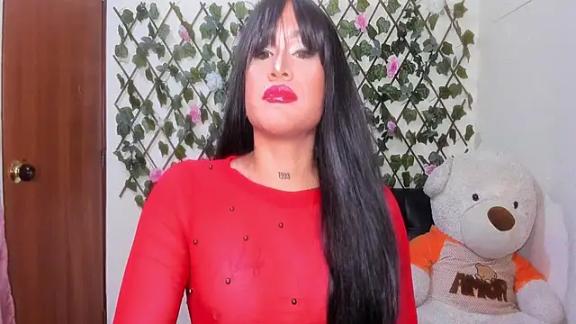 Snapshot of melani_ferraraa_ chatting on 12/04/25, 08:35 melani ferraraa online show from 12/04/25, 08:35