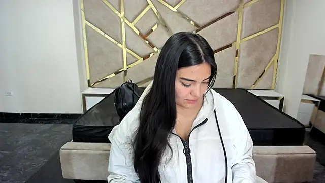 Frrreyaa online show from 11/10/25, 02:27