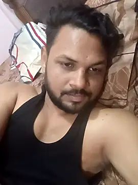 Snapshot of itzSameer1 chatting on 12/18/25, 02:49 itzSameer1 online show from 12/18/25, 02:49