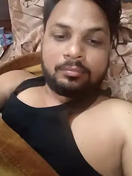 Snapshot of itzSameer1 chatting on 12/15/25, 02:17 itzSameer1 online show from 12/15/25, 02:17