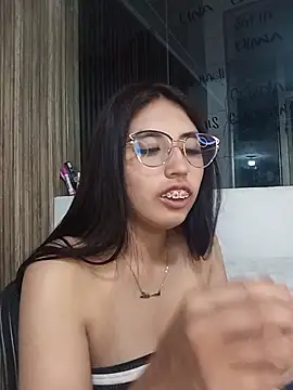 Valk submissive online show from 03/23/26, 05:18