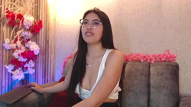 Snapshot of Valk_submissive chatting on 03/02/26, 07:15 Valk submissive online show from 03/02/26, 07:15