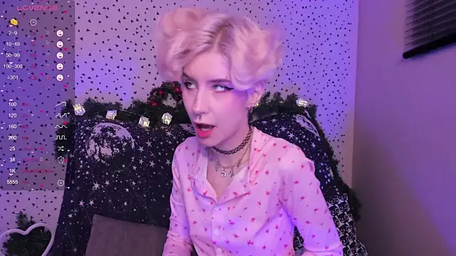 Angel Julles online show from 12/20/25, 01:52