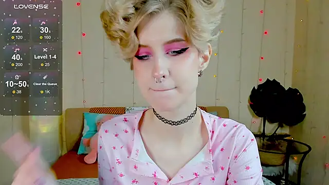 Angel Julles online show from 11/02/25, 01:10