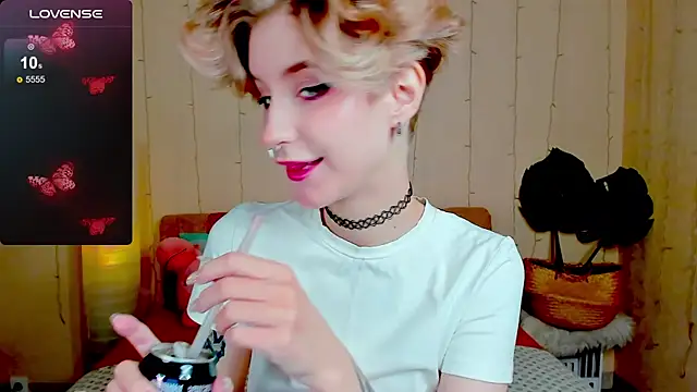 Angel Julles online show from 11/15/25, 12:47