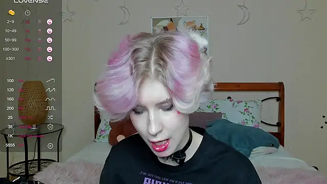 Angel Julles online show from 05/03/26, 03:59