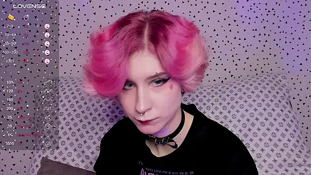 Angel Julles online show from 05/31/26, 05:08