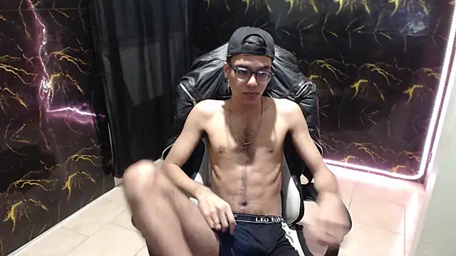 jhon sex18 online show from 11/10/25, 11:54