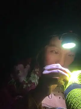 bi-bo123 online show from 11/28/25, 01:22