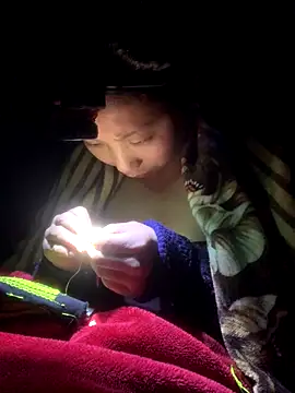 bi-bo123 online show from 11/19/25, 01:44