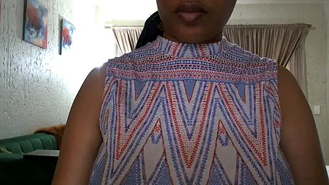 Snapshot of NewBeginnings8 chatting on 11/25/25, 07:30 NewBeginnings8 online show from 11/25/25, 07:30