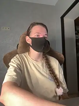 ZlatoslavaLo online show from 11/21/25, 06:01