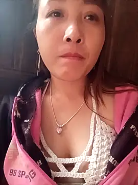 Snapshot of Misa_kute20 chatting on 10/31/25, 03:25 Misa kute20 online show from 10/31/25, 03:25