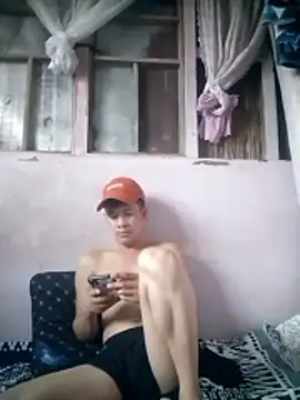 Snapshot of Hot-babyyboy30 chatting on 06/03/26, 10:25 Hot-babyyboy30 online show from 06/03/26, 10:25