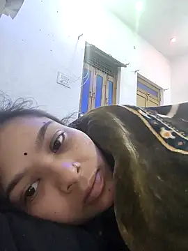 Cute Arushi online show from 11/22/25, 09:57