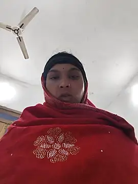 Cute Arushi online show from 12/20/25, 07:17