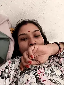 Cute Arushi online show from 11/29/25, 08:47