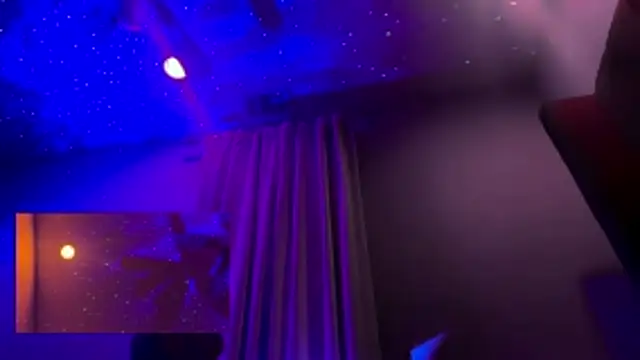 latinpeaches online show from 11/06/25, 06:17