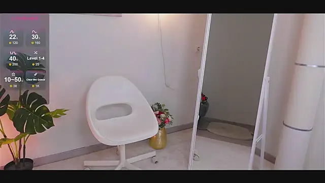 Helena Amour online show from 11/14/25, 06:50